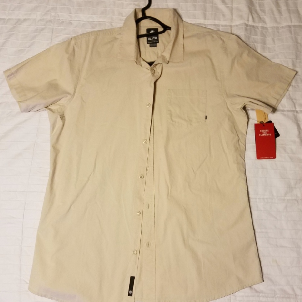 Short sleeve button down shirt